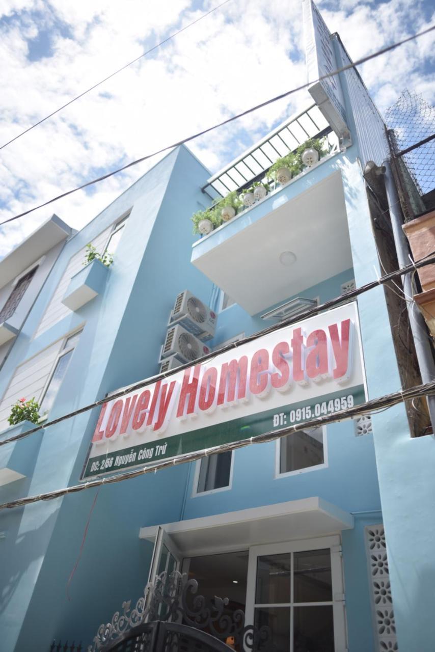 Lovely Homestay Hue Exteriör bild